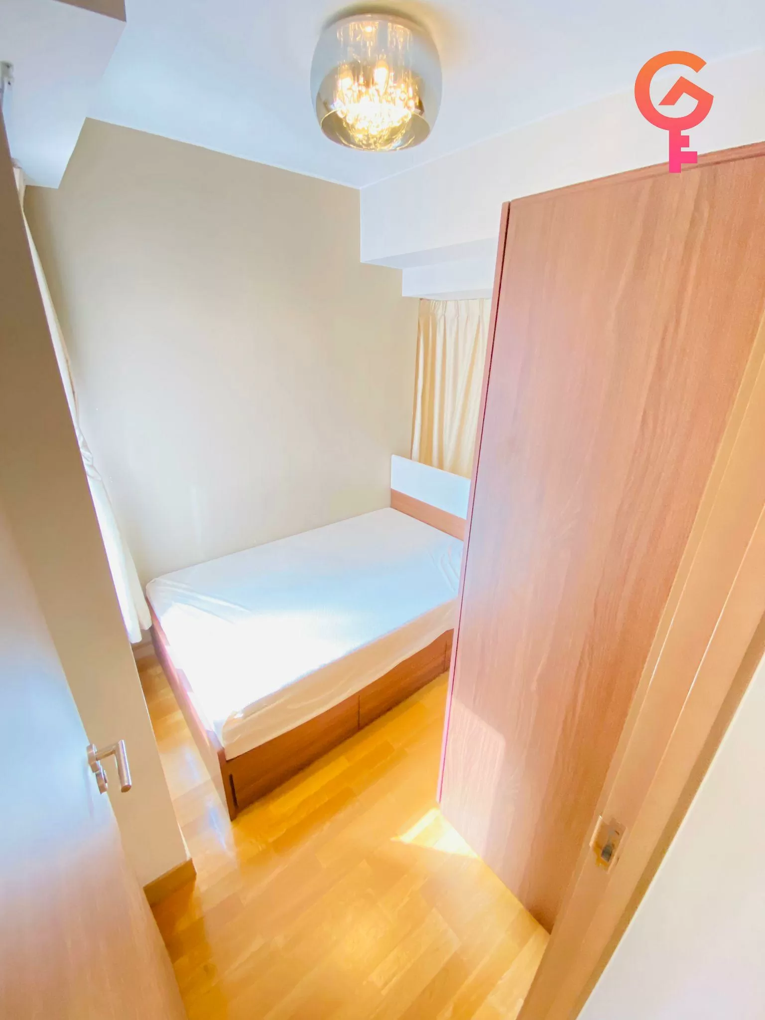 新港豪庭 listing image