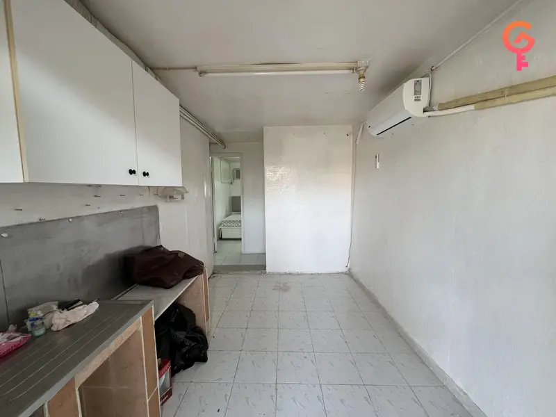 牛徑 listing image