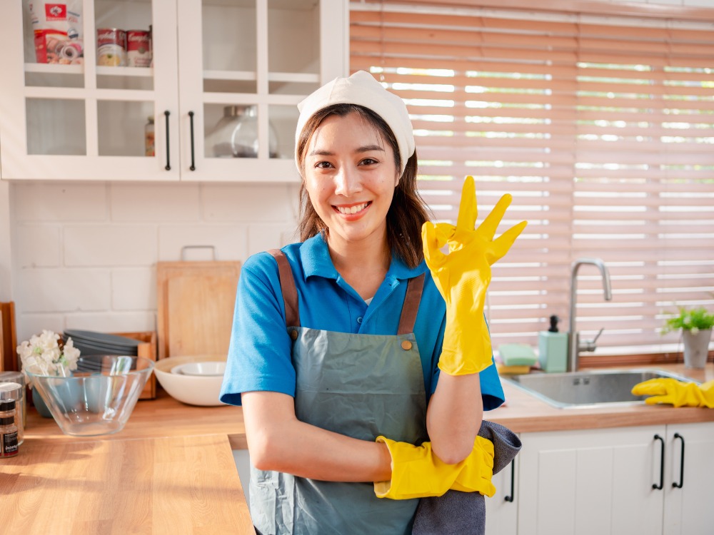 Move-In Cleaning: Deep Bleach Cleaning for Your New Home post illustrative image