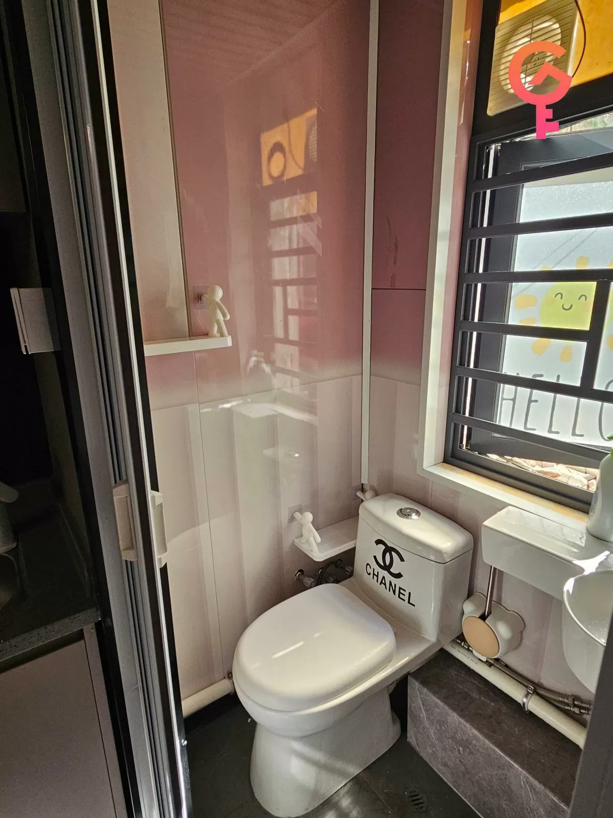 Sincere House listing image