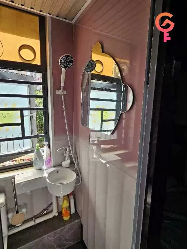 Sincere House listing image