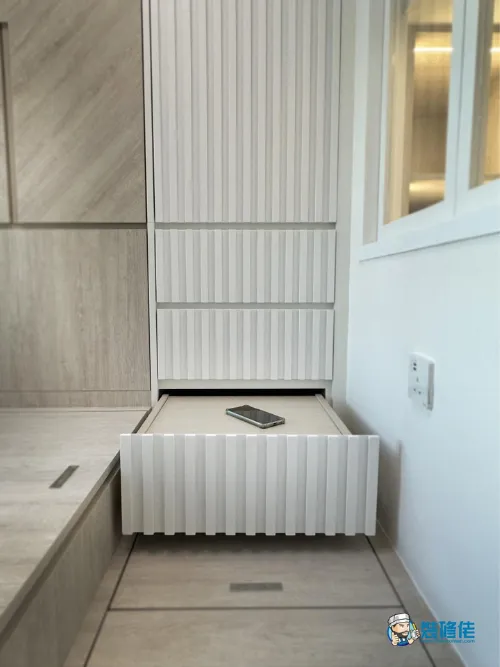 Smart Design Tips for Small Apartments post illustrative image