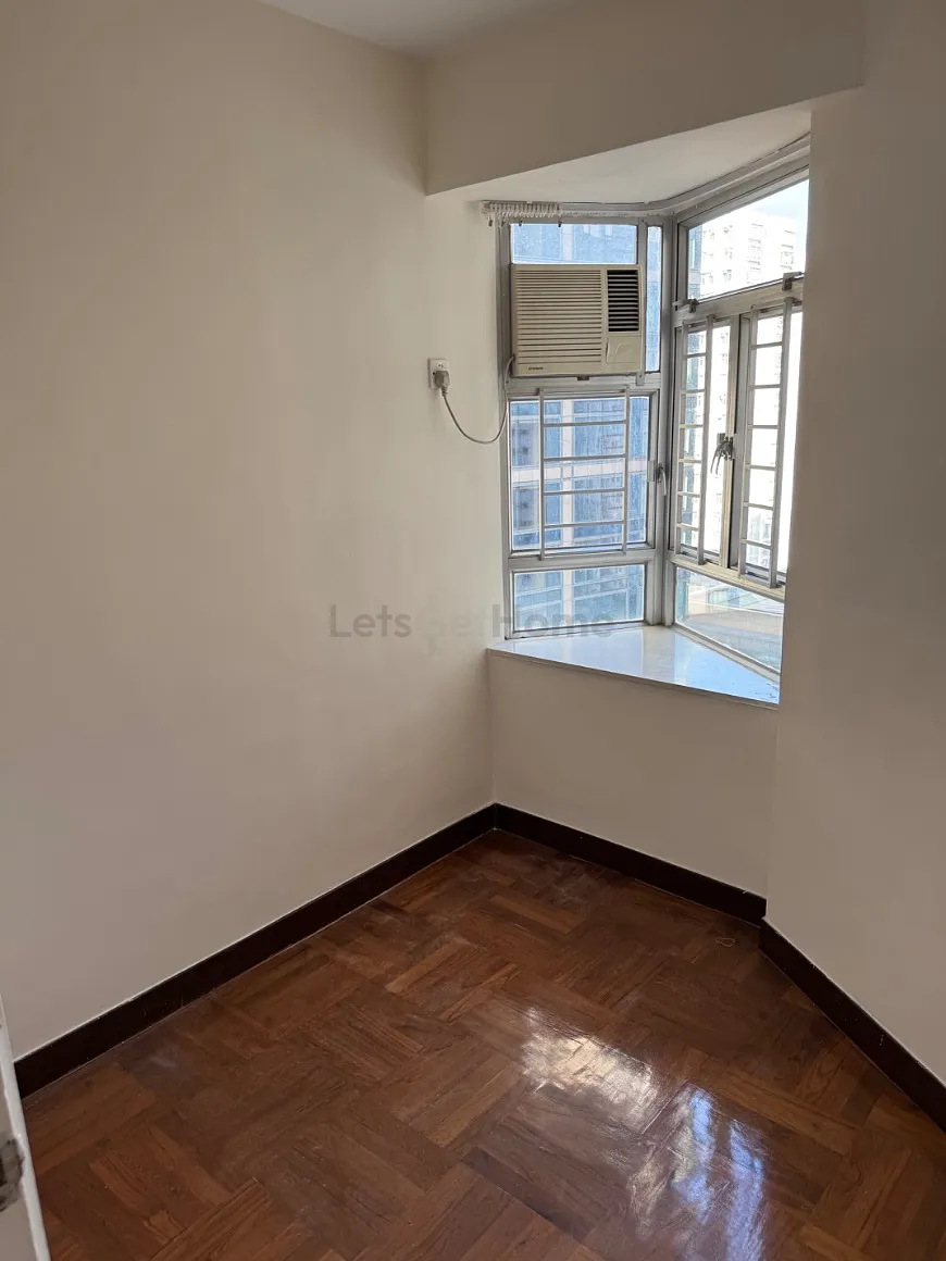 康山花園 listing image