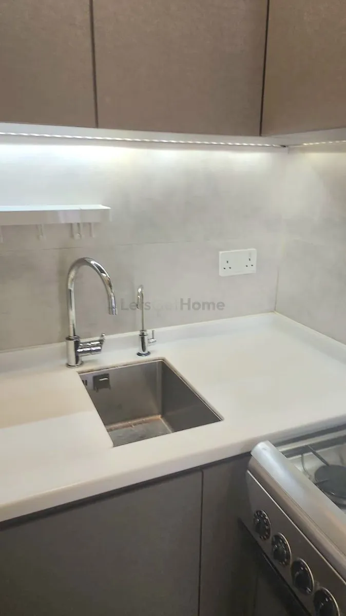 Liang Ga Building listing image