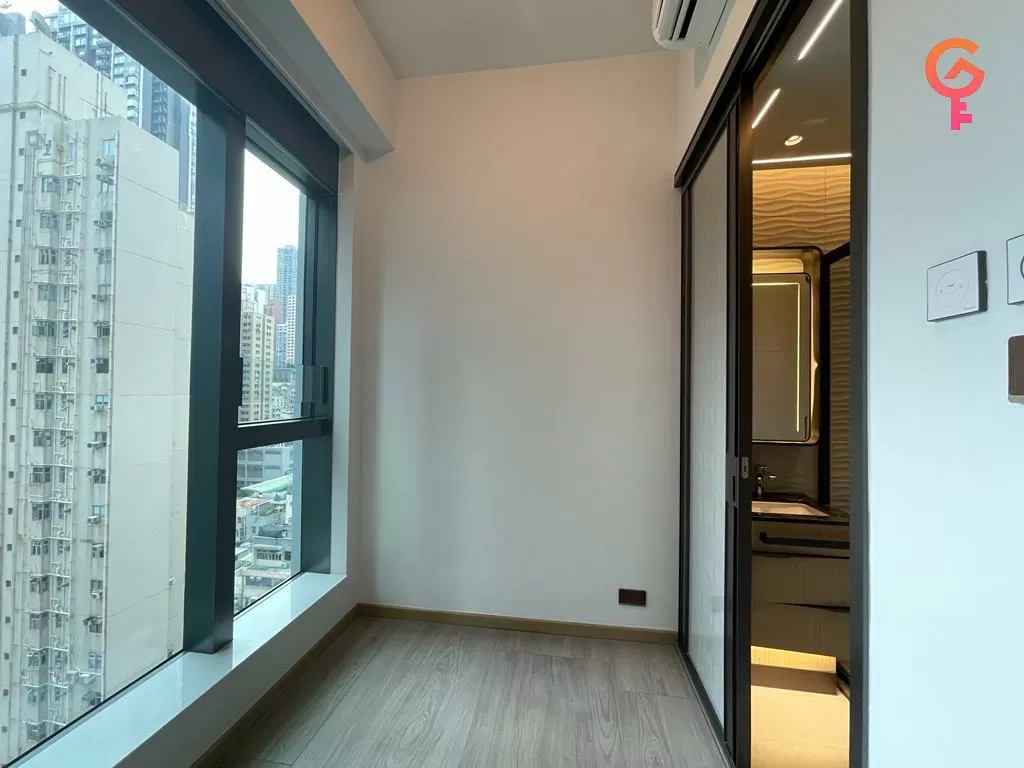 Two.Artlane listing image