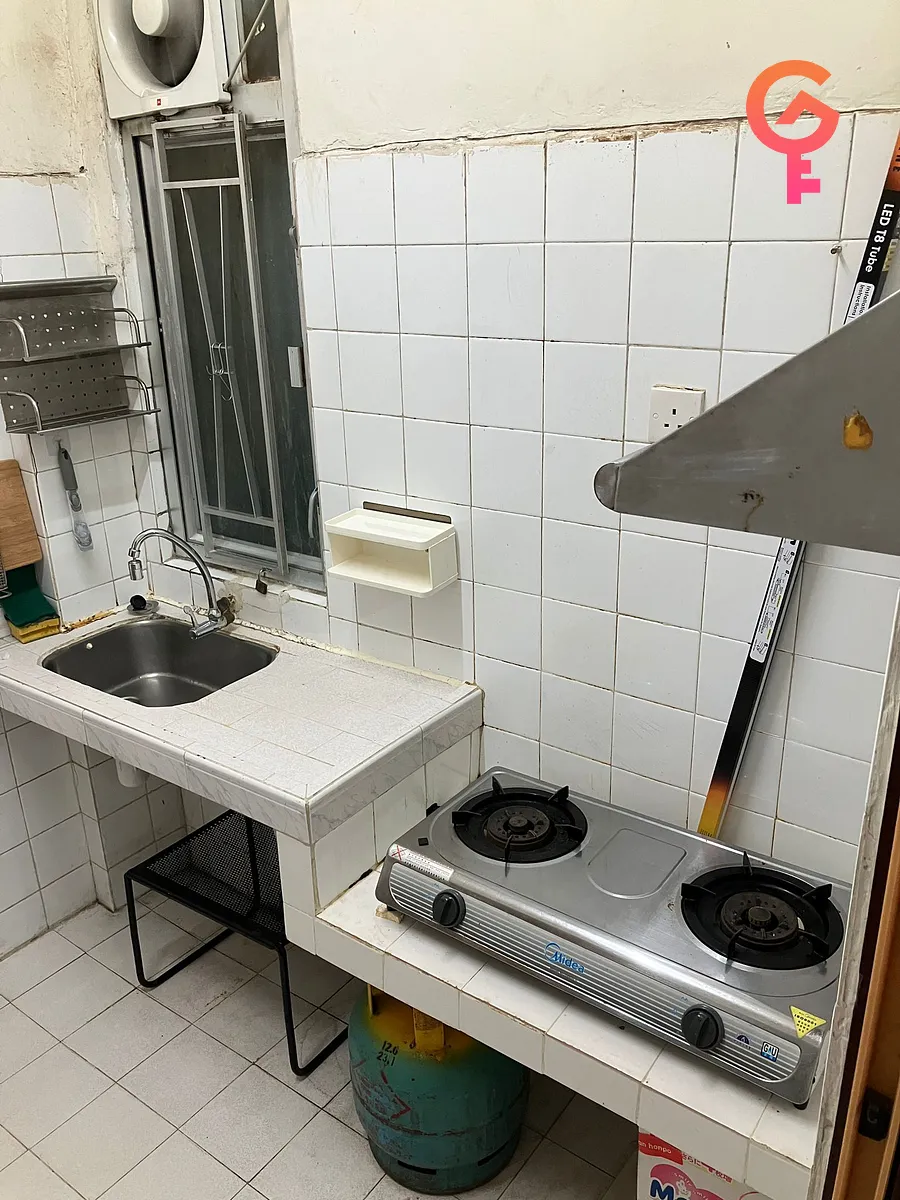 128 To Kwa Wan Road listing image