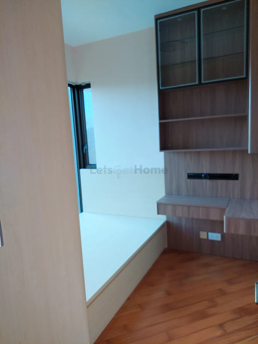 皇府山 listing image