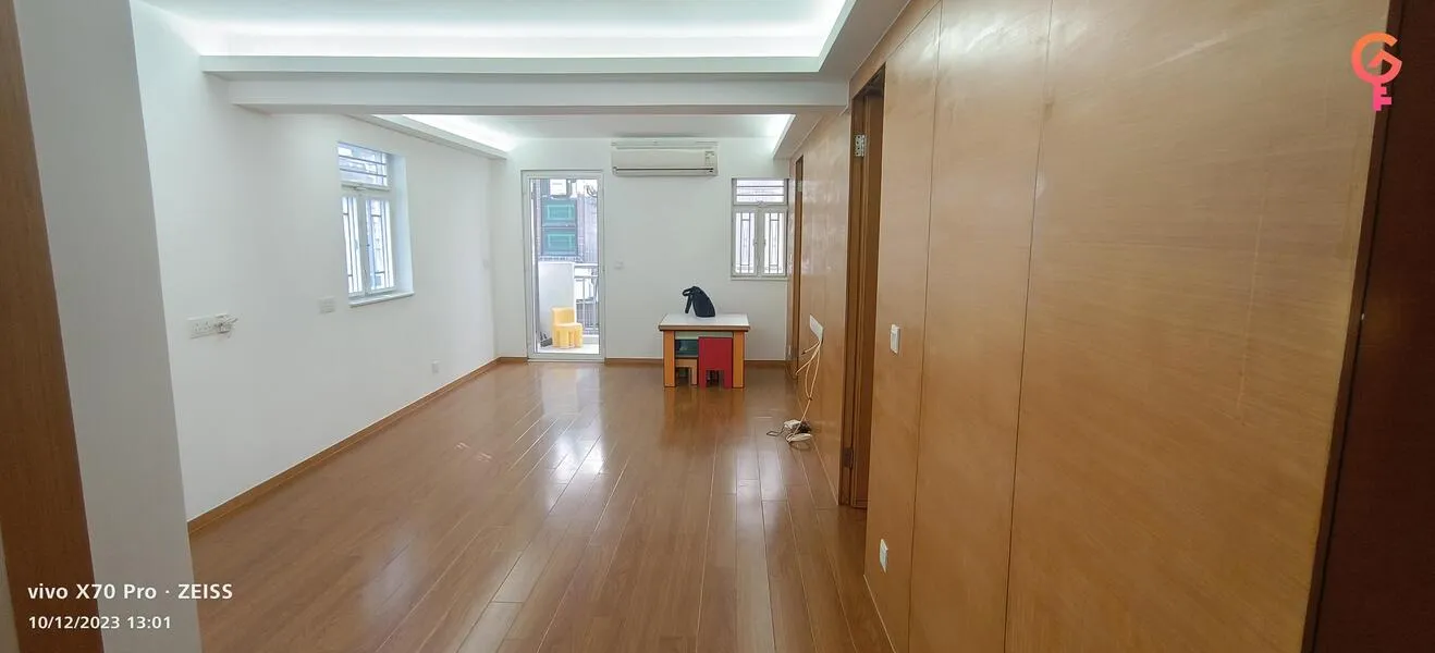 Wu Kai Sha Village listing image