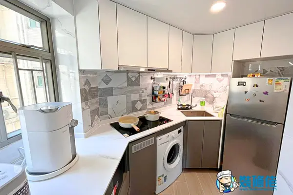 Maximize Small Kitchen Efficiency with Smart Layout Design illustrative image