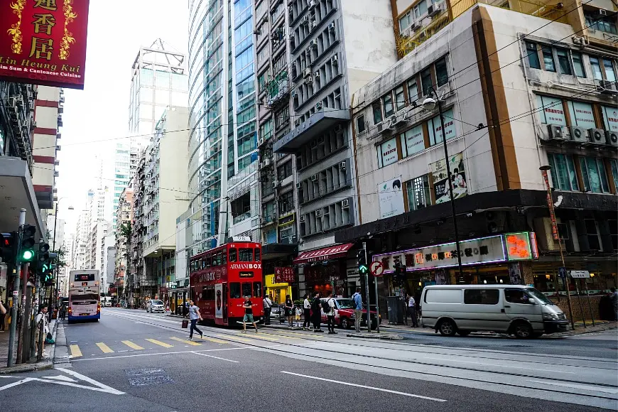 Renting New vs. Old Flats: Which Is the Better Choice? post illustrative image