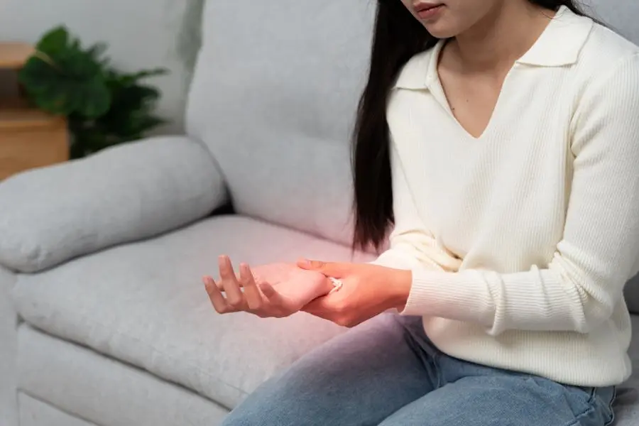 香港雇员病假与工伤收入保障指南 illustrative image