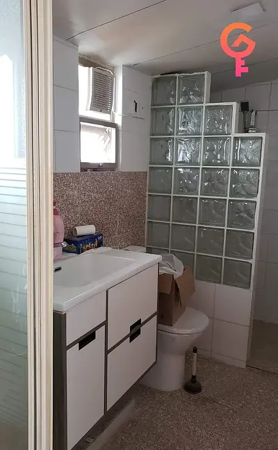 Listing thumbnail