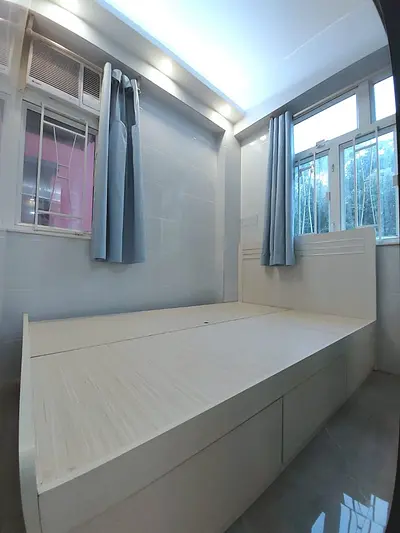 Listing thumbnail