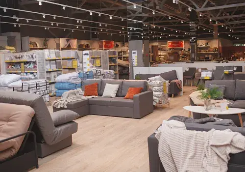 Online Furniture Shopping Woes: 3 Cases Revealed post illustrative image