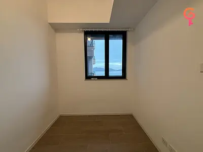 Listing thumbnail