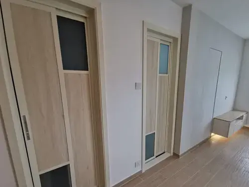 Hong Kong's Unique 'Eyeglass Flat' Layout post illustrative image