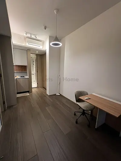 Listing thumbnail