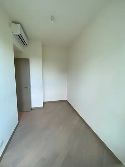 Listing thumbnail
