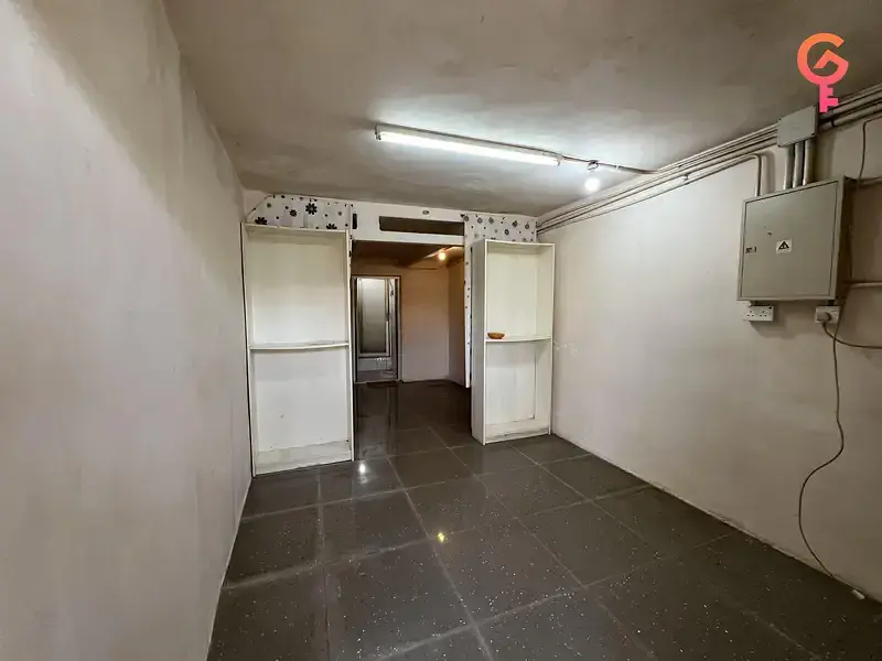 牛徑 listing image