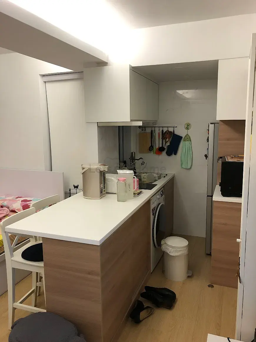 嘉威大廈 listing image