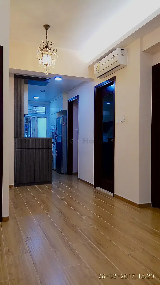 Ping On Mansion listing image