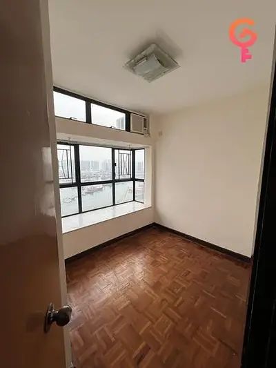 Listing thumbnail