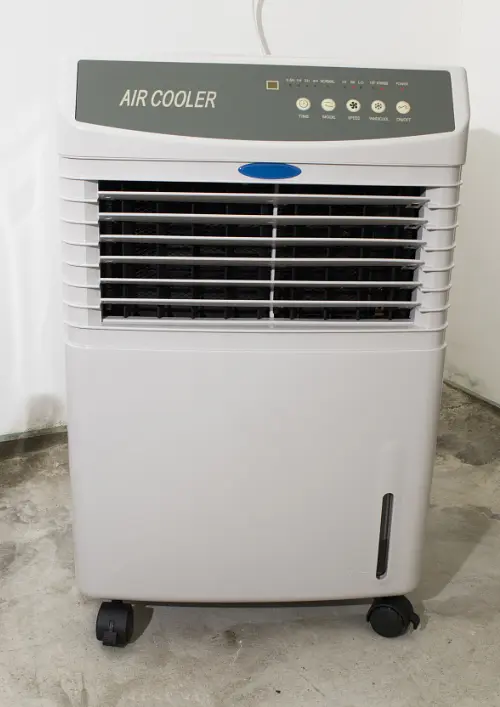 【買前必睇】冷風扇＝平價冷氣？拆解冷風扇3大迷思 用錯隨時有反效果！ post illustrative image